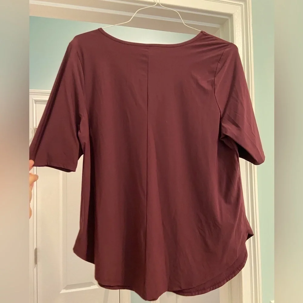 Torrid Active Women’s Burgendy Tee Shirt